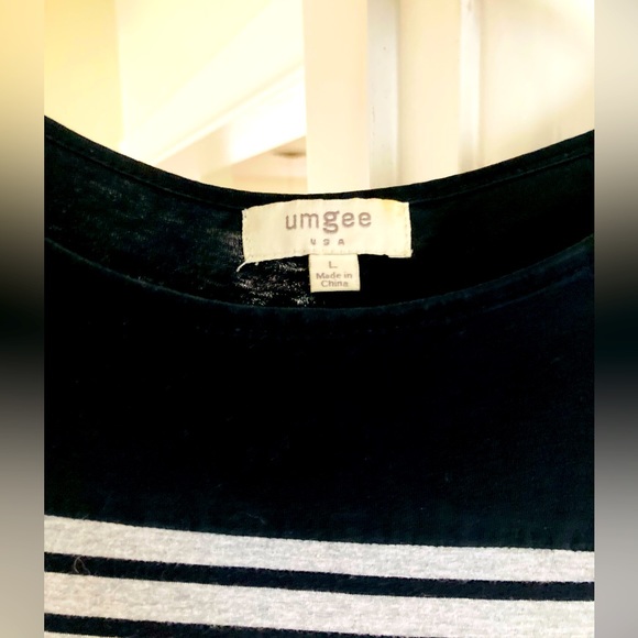 Gently used tunic - Picture 2 of 3